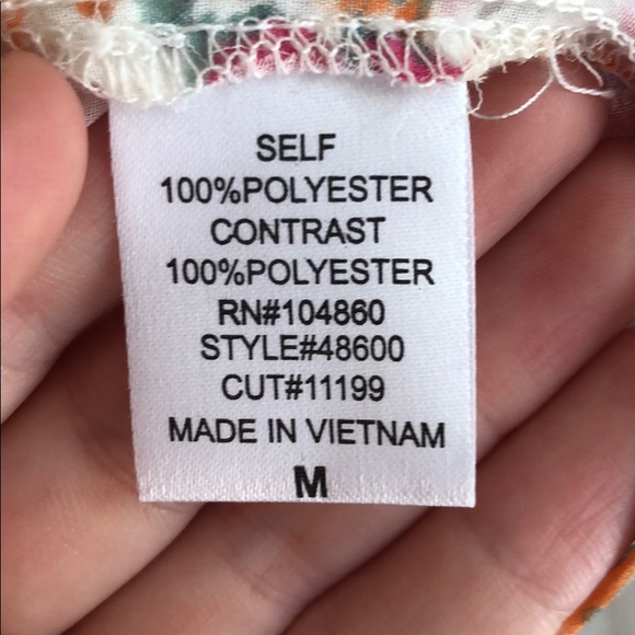 Chloe K shear tank top, with back detail, size M - Picture 4 of 7